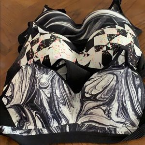 Set of 3 sports bras